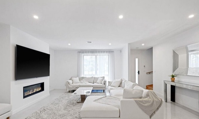 Rhyll Casa | Swan Bay Park by Ready Set Stay - WIFI, Full Linen and Towels, Central