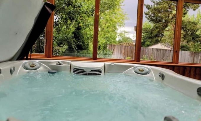 Green Mountain Casa | Hot Tub! Close to Red Rocks!