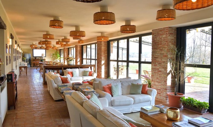 Gazzola Otro | Accommodations within a farmhouse with riding stables between the forest and the river