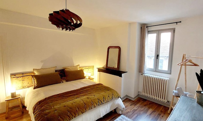 Auxerre Apartamento | Appartement Cosy Hyper Centre Auxerre - La Croix au Maître - 1 Chambre 2-4 Pers