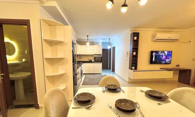 Madinaty Apartamento | Dream 3BDR Hotel Apt.