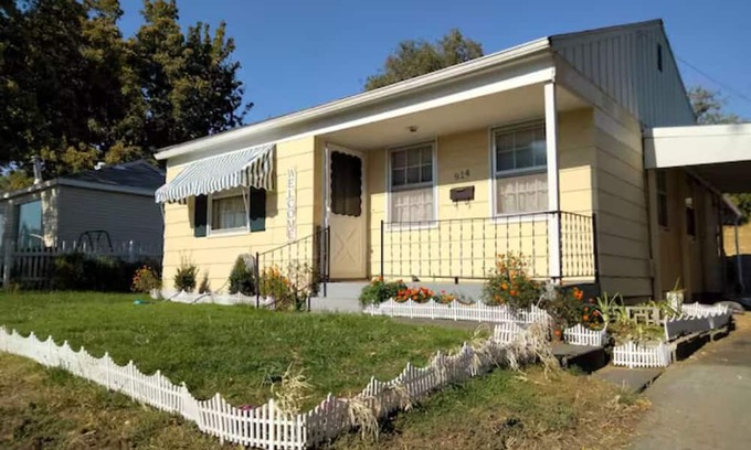 Pendleton Casa | 2 Bedroom Buckaroo House