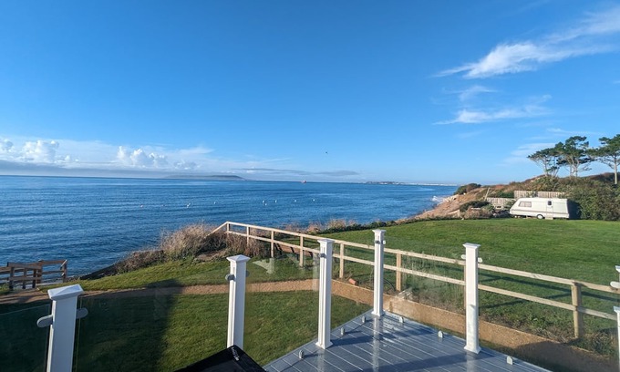 Holworth Cabina | Moselle pitch 24 Creek Caravan Park