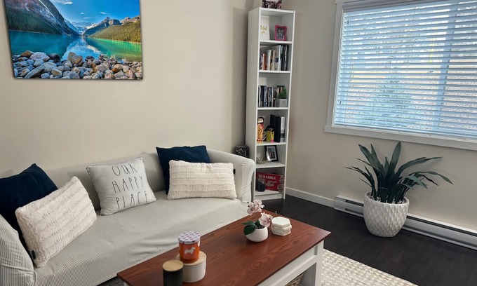 Williams Lake Casa | Cozy Bedroom in Williams Lake