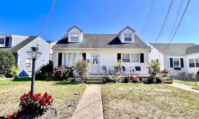 Brigantine Cabaña | Beach Ave Cottage