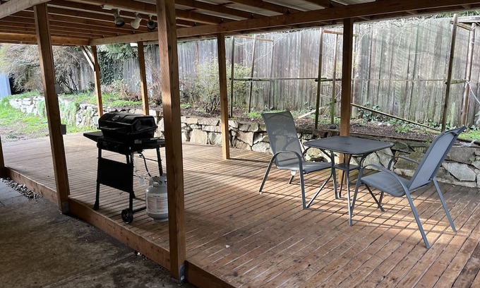 Bonney Lake Apartamento | Bonney Lake Hideaway