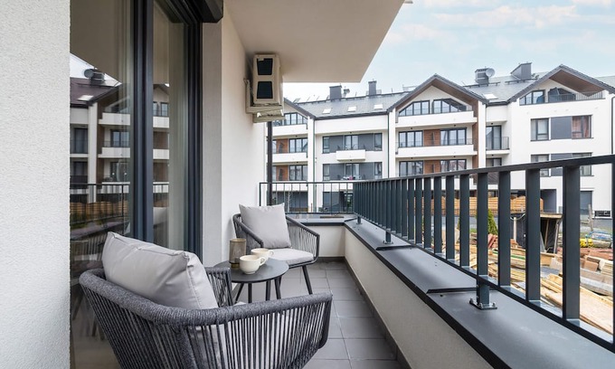 Biezanow - Prokocim Apartamento | Apartment Wieliczka by Renters Prestige