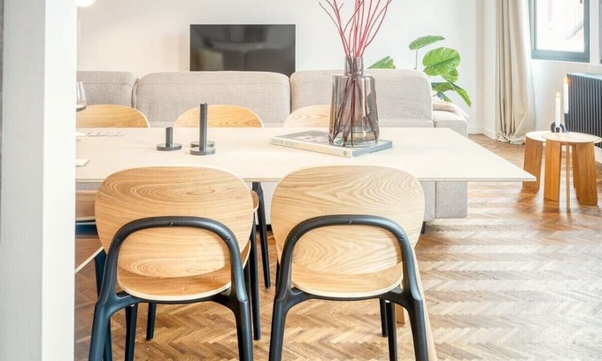 University District Apartamento | Unique 2-BR Antwerp Apt