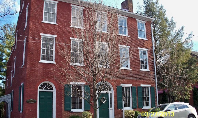 Marietta Cama Y Desayuno | Ascot Bed & Breakfast Sleeps up to 16+