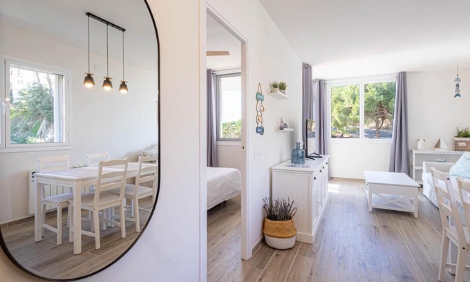 Sant Pol De Mar Apartamento | Ideal apartment for couples 100m beach