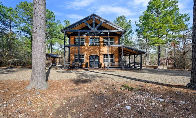 Hochatown Cabina | Cabin w/HotTub, Grill; Pets OK