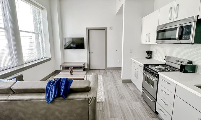 Springfield Apartamento | Sleepover: Unforgettable 1BD/1BA- Downtown Springfield