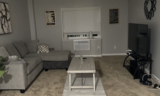 Raleigh Apartamento | 5 Minutes from Crabtree valley mall and wake med