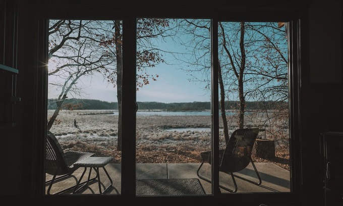 Ironton Cabina | Dragonfly Cabin | Ironton Island