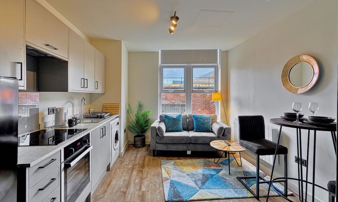 Southport Apartamento | Renaissance 4: 1 BR in Southport's Premier Block