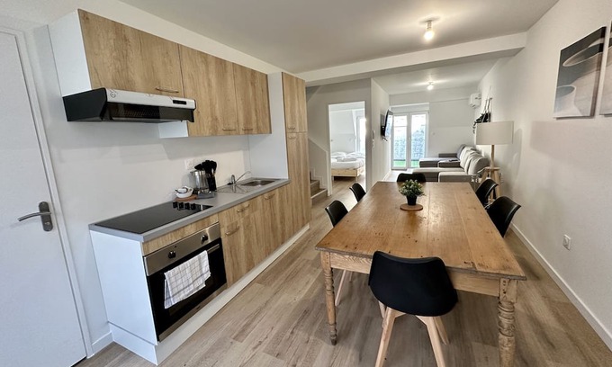 Centre Erlon Apartamento | Mascate, Appartement Avec Extérieur en Hyper-centre de Reims