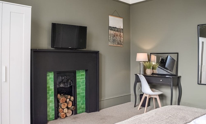 Prestwick Cabaña | 2 bedroom accommodation in Ayr