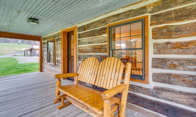 Wellston Cabina | Jackson County Cabin w/ Fire Pits & ATV Trails!