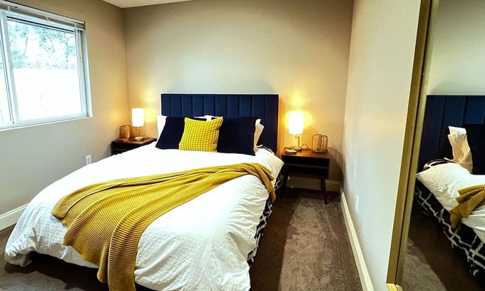 Olde Town Casa | Stylish downtown retreat, private sanctuary, walk to everything, free parking