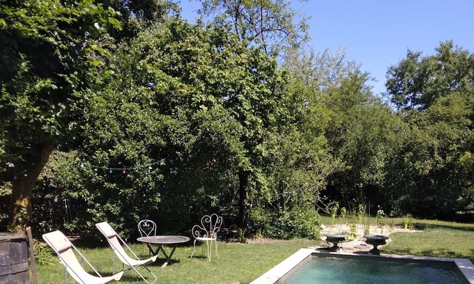Saint-Avertin Apartamento | Studio Terrasse Piscine Partagée