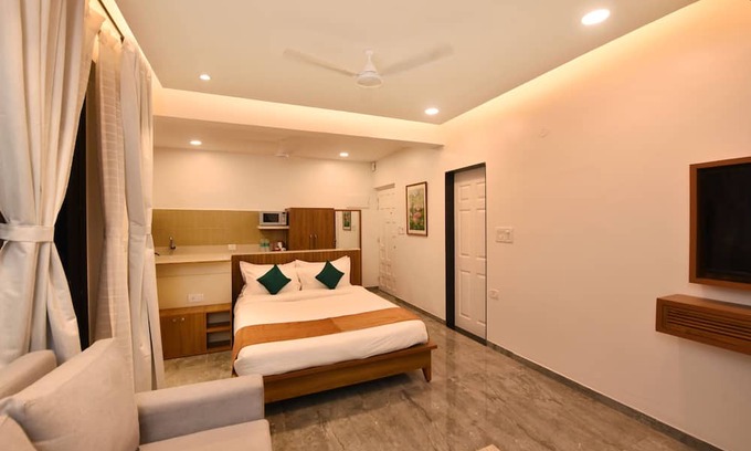 Alto de Porvorim Apartamento | Entire Luxury Studio in North Goa -with Breakfast