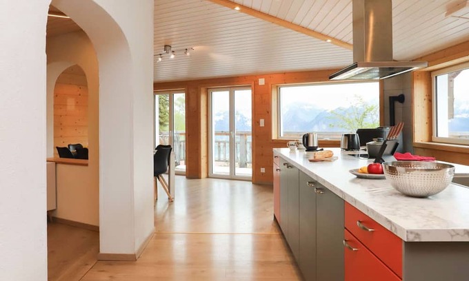 Vionnaz Apartamento | Nice apartment for 6 people with WIFI, TV, terrace, pets allowed, panoramic view and parking