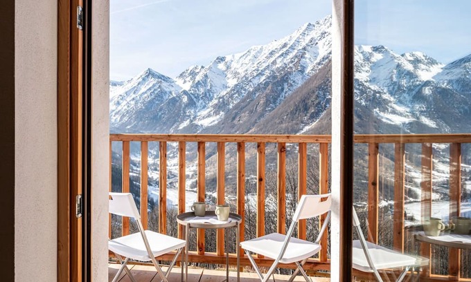 Prali Apartamento | Beautiful apartment for 6 guests with WIFI, TV, balcony and parking