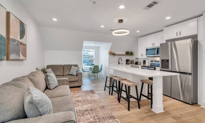 Tulane - Gravier Casa | Mid-City Sanctuary in NOLA: 3BR, 2BA NOLA Haven - Experience Jazz Culture