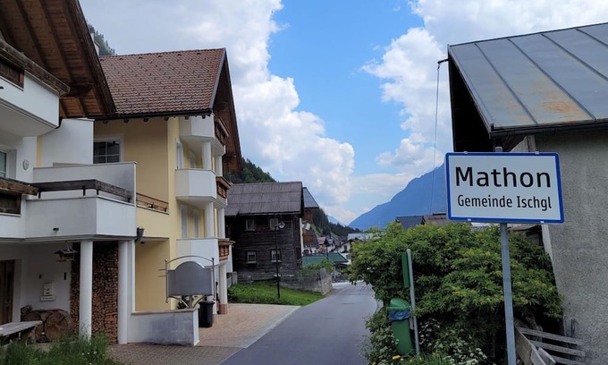 Mathon Apartamento | Beautiful apartment for 4 people with WIFI, TV, balcony and parking