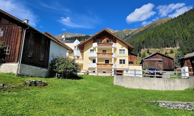 Mathon Apartamento | Beautiful apartment for 4 guests with WIFI, TV, balcony and parking