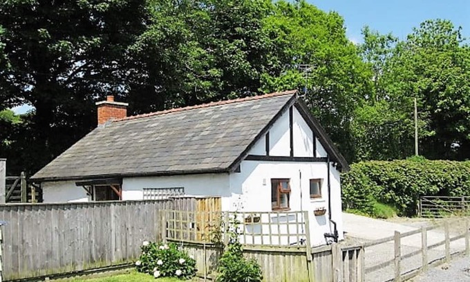 Pumpsaint Cabaña | Brynhyfryd Cottage, Llanwrda