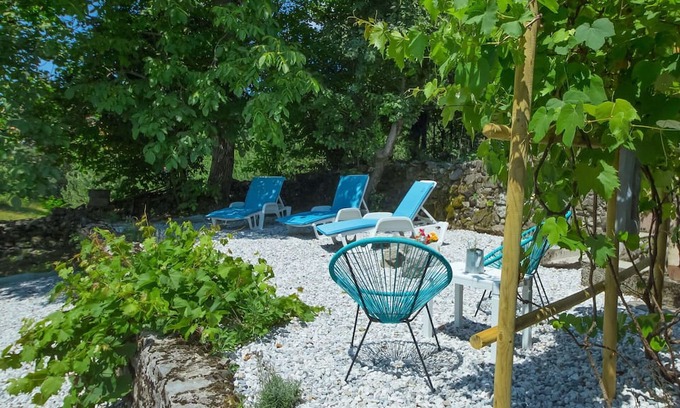 Klana Apartamento | Lovely apartment with WIFI, private pool, A/C, hot tub, TV, terrace, panoramic view and parking