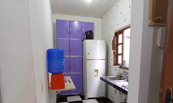 Balneario Mogiano Chalet De Esquí | Chalé / Kitnet em Praia de Boracéia - 100 Metros do Mar! Para até 4 Pessoas