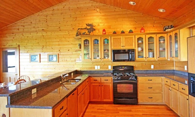 Tate Cabina | Cozy cabin on Amicalola Mountain with magnificent views!