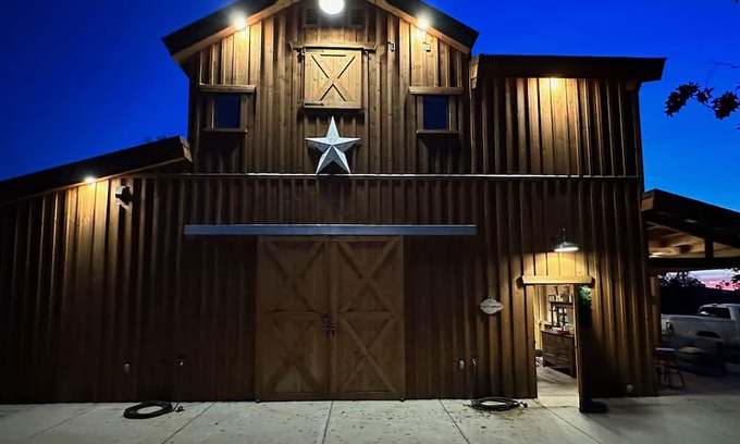 Coarsegold Casa | Modern Barn Retreat near Yosemite on a working cattle ranch. Pet Friendly.