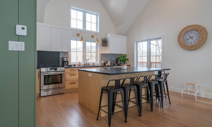 Stanstead Township Casa | Verdē-Magog-SPA-10 personnes-Accès au lac