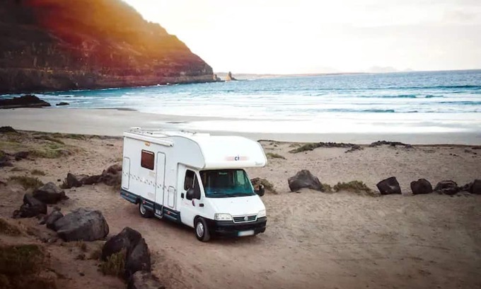 Guime Casa | 'Aventura En Autocaravana Lanzarote' with Sea View