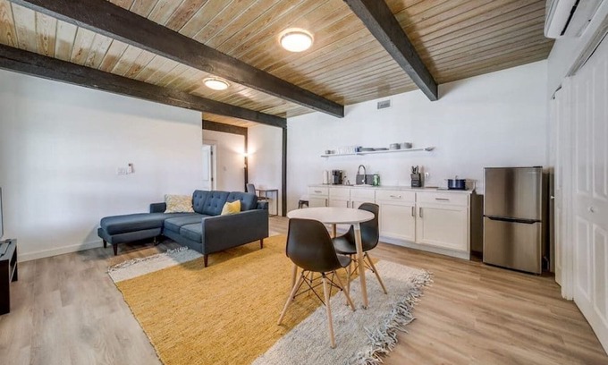 Denver Heights Casa | Urban Elegance 1BR near Downtown with King Bed