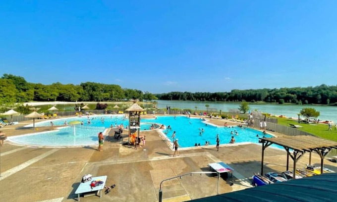 Maupas Casa | Charmant Gîte de Campagne Isolé Avec Piscine