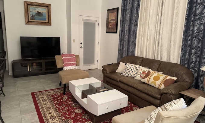 Prince Tucson Condominio | Warm and cozy pad in the heart of Tucson
