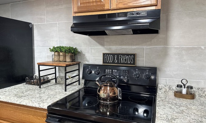 North Providence Apartamento | SerenityScapes Apartment