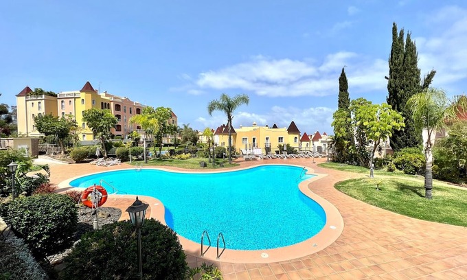 La Quinta Apartamento | Cozy apartment with wifi, swimming pool, private G