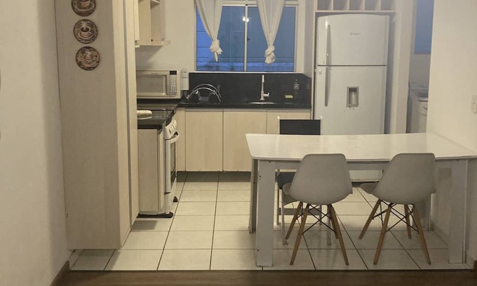 Afonso Pena Apartamento | Lugar recém Pintado e piso novo. Já com roupas de cama e toalhas. Uma vaga !