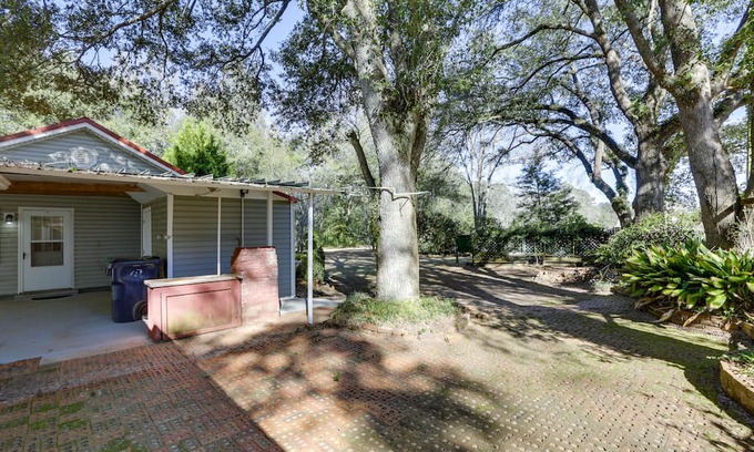 Albany Casa | Peaceful Albany Vacation Rental ~ 6 Mi to Downtown