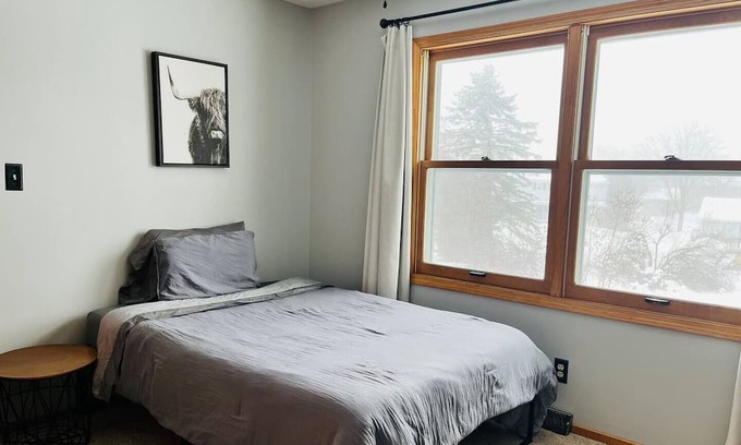 Menomonee Falls Casa | Your Own Spacious Place with a Pool & Peloton