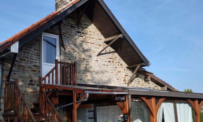 Moncy Apartamento | Studio Équipé au Sein D'une Fermette
