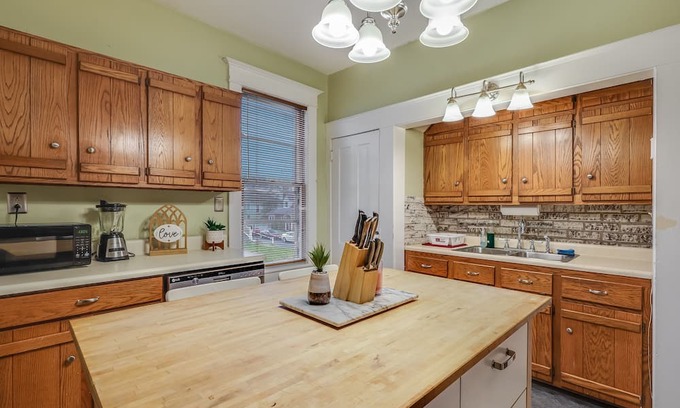 Cumberland Casa | Your Private Oasis with Stunning Mountain Vistas