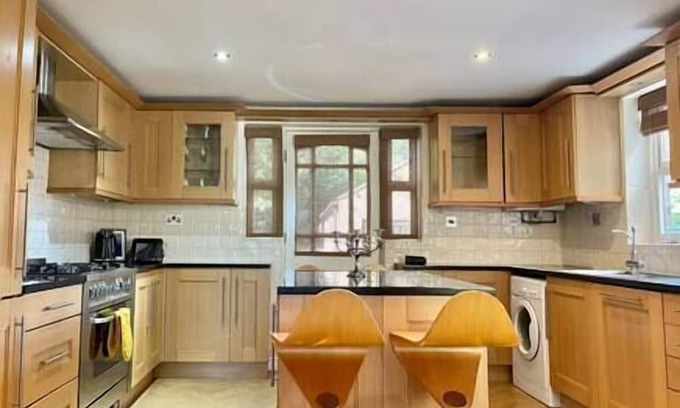 Billingham Casa | Wynyard Retreat: 3BR Charm