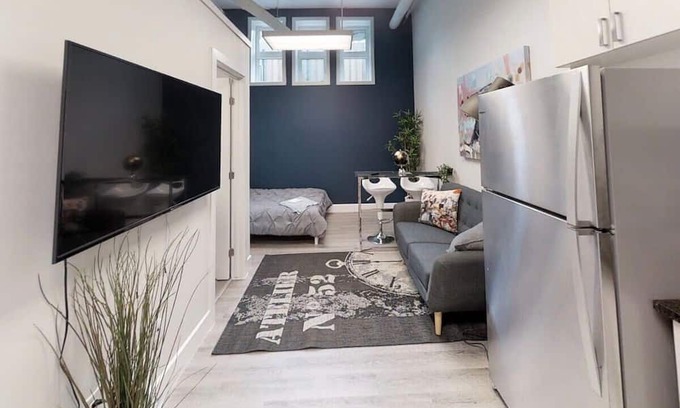 Sandy Hill Apartamento | Bachelor apartment in downtown!