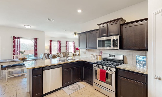 Crowley Casa | Delightful dog-friendly retreat with pool, firepit, & peaceful yard